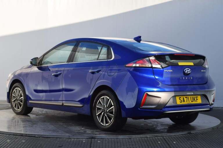 2021 Hyundai IONIQ 38.3kWh Premium Hatchback 5dr Electric Auto (136 ps) Automatic Hatchback Elect...