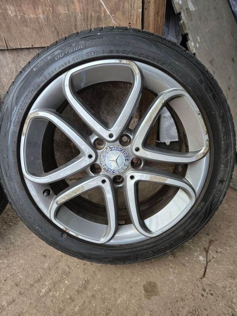 Mercedes alloy wheels 