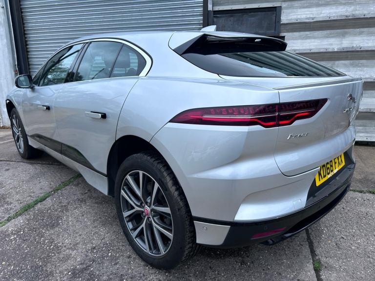 2019 68 REG JAGUAR I-PACE EV400 4WD ELECTRIC AUTO DAMAGED REPAIRABLE SALVAGE