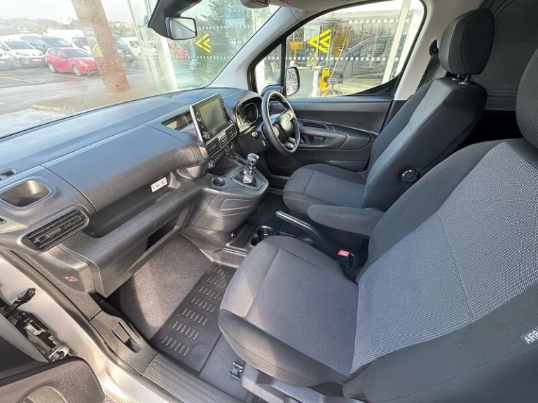 2023 Citroen Berlingo HDi 100ps 850 Enterprise XL Edition 5 Seat Kombi Crew Cab L2 LWB Crew Euro ...