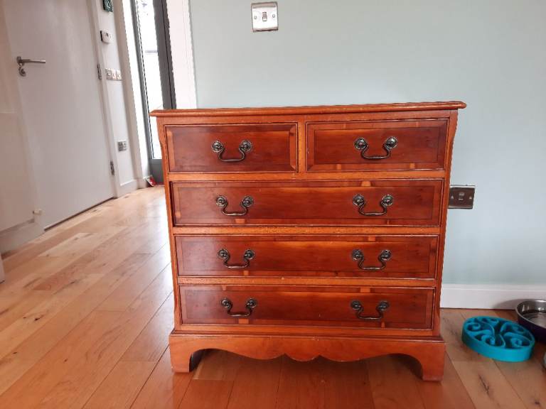 Solid Wood Chest of Drawers – 