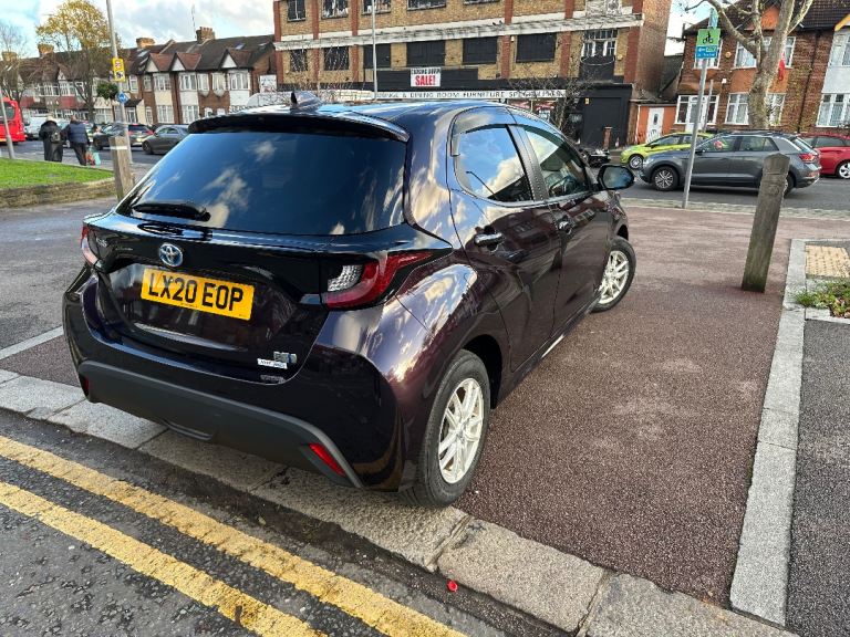 TOYOTA YARIS Hybrid 2020