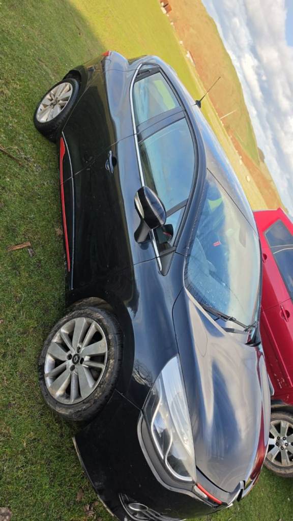 Renault, CLIO, Hatchback, 2014, Manual, 1461 (cc), 5 doors