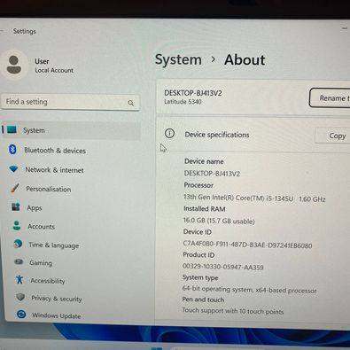 Dell Latitude 5340 laptop ( Intel i5-13th GEN, upto 4.7GHz, 16GB RAM, 256GB). Win11 Touchscreen