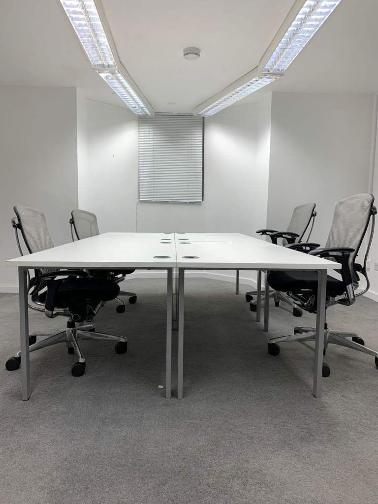 White commercial office desks (10 available) 140 x 80cm