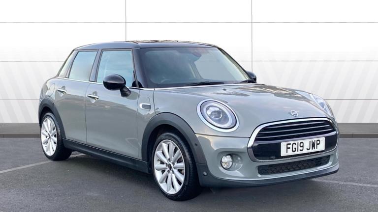 2019 MINI Hatch 1.5 Cooper Classic II 5dr Petrol Hatchback Hatchback Petrol Manual