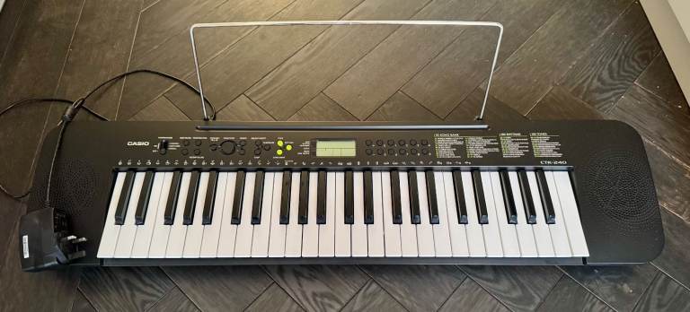 Keyboard Casio CTK-240