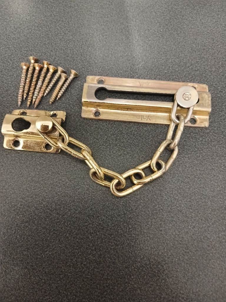Door chain