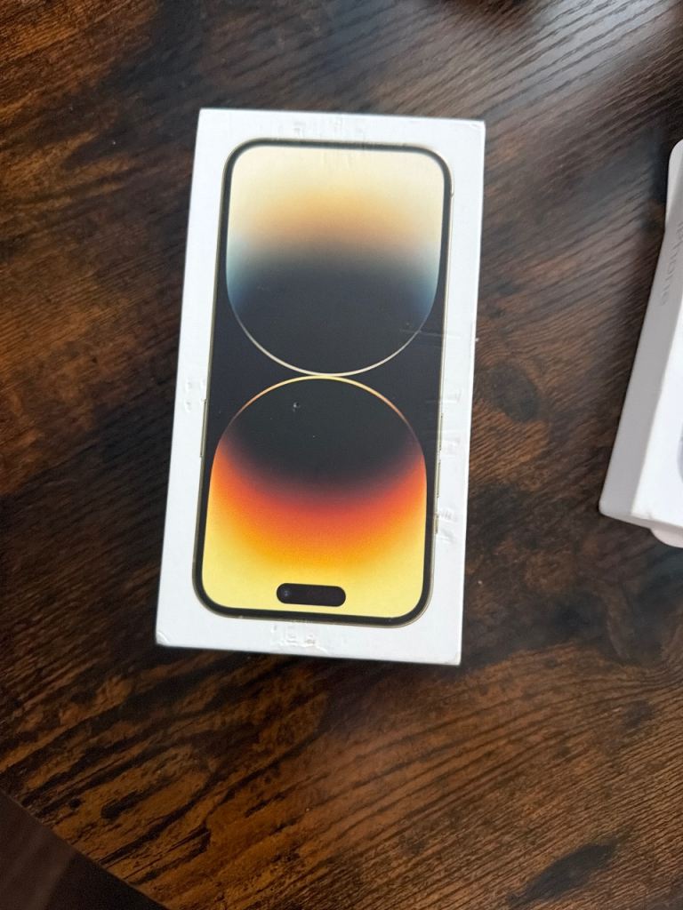 Apple iPhone 14