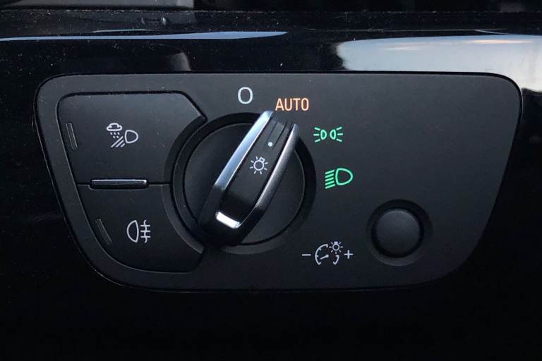 2019 Audi A4 35 TFSI Black Edition 5dr S Tronic Estate PETROL Automatic