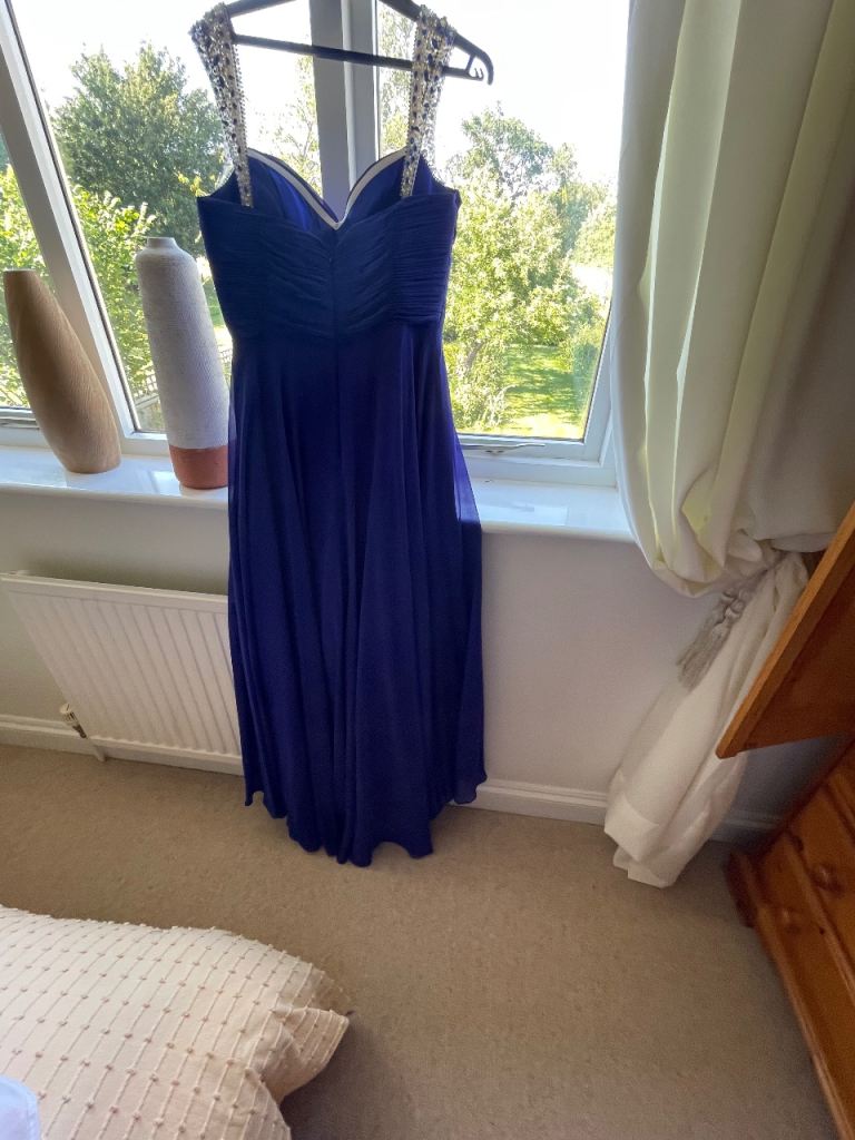 Beautiful Purple Full-Length Dress with Beaded Straps – Good Condition