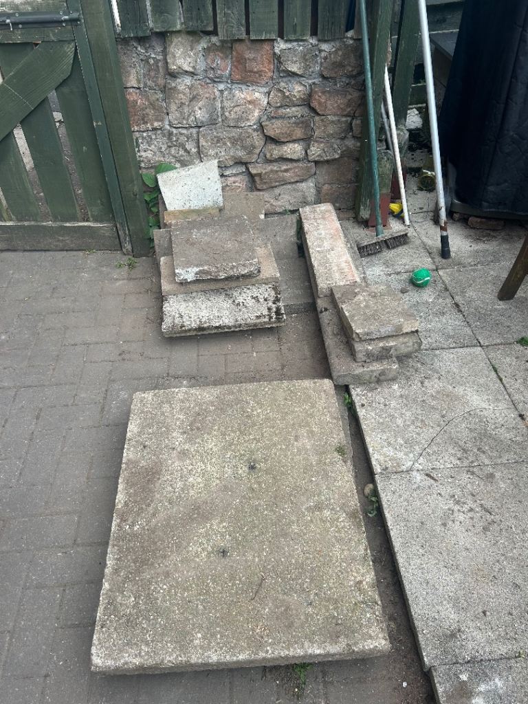 Paveing stones and edge stones 