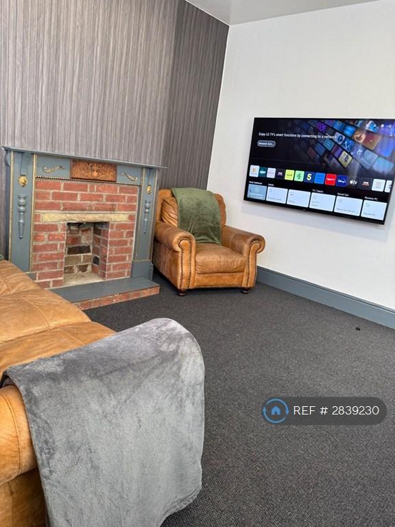 4 bedroom house in Sheffield, Sheffield, S10 (4 bed) (#2839230)