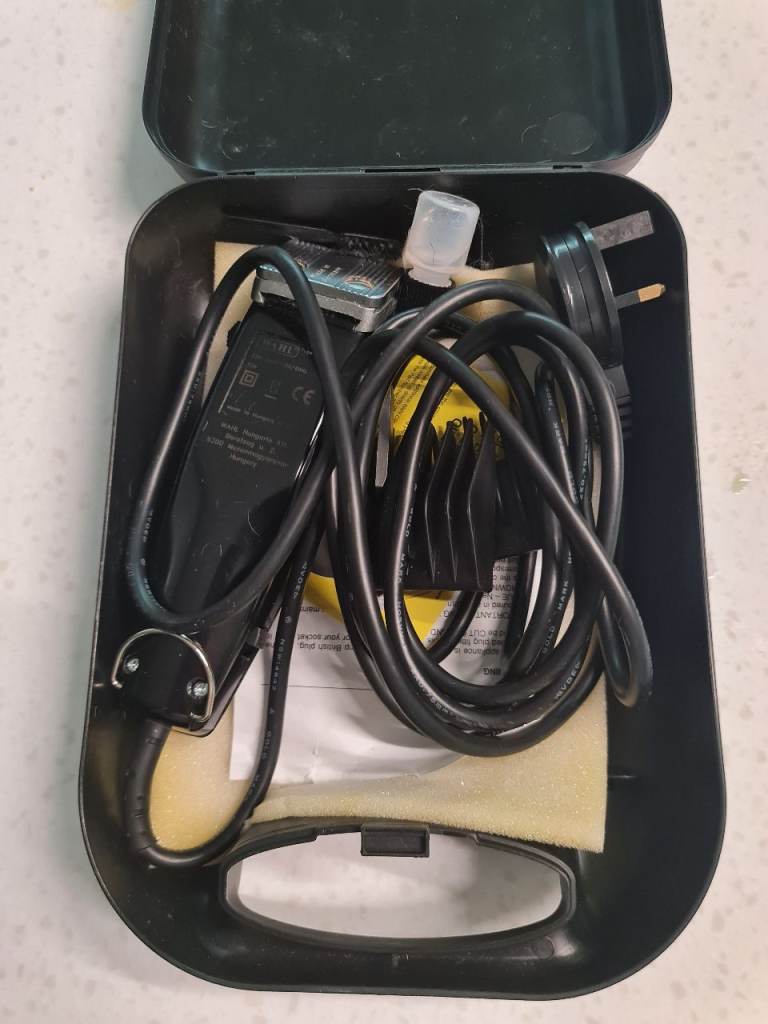  Dog grooming clippers