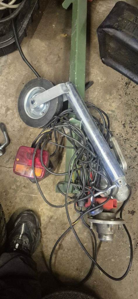 Trailer parts 