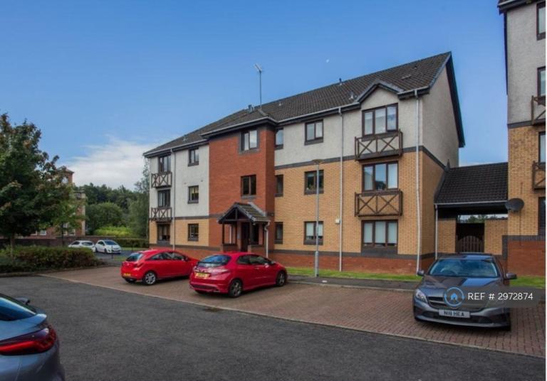 2 bedroom flat in Spoolers Road, Paisley, PA1 (2 bed) (#2972874)