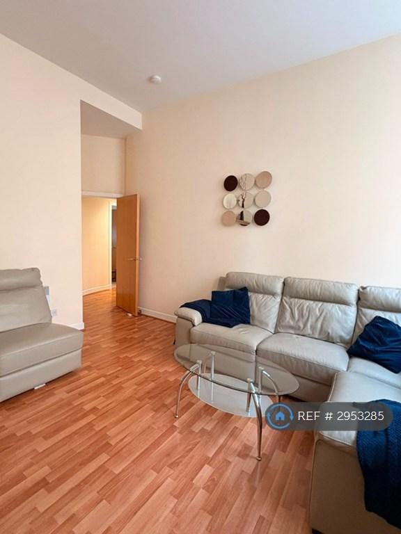 2 bedroom flat in South Frederick Street, Glasgow, G1 (2 bed) (#2953285)