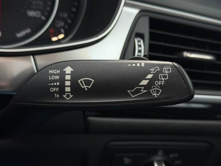 2015 Audi A6 Avant 2.0 TDI ultra Black Edition Estate 5dr Diesel S Tronic Euro 6 (s/s) (190 ps Es...