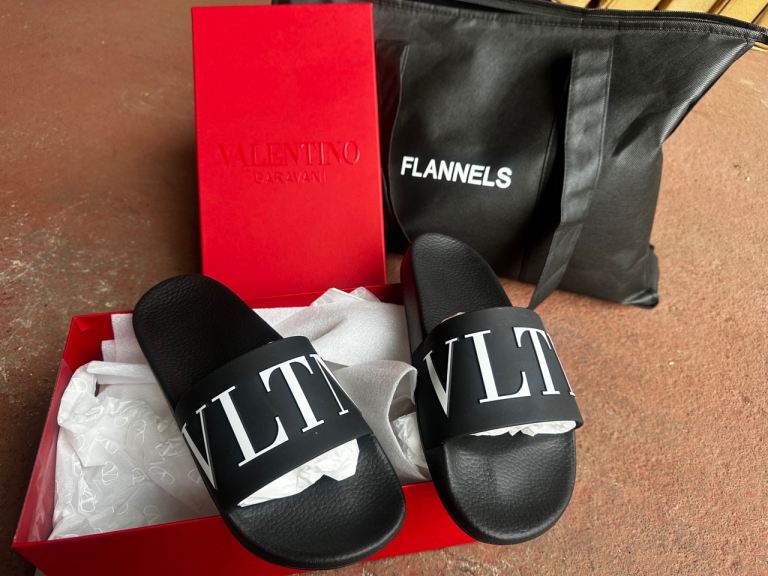 Valentino sliders UK SIZE 8 unisex BOXED BRAND NEW 