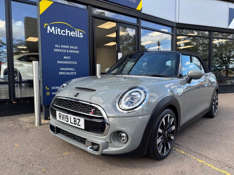 2019 MINI Convertible 2.0 Cooper S Exclusive II 2dr Auto Convertible Petrol Automatic