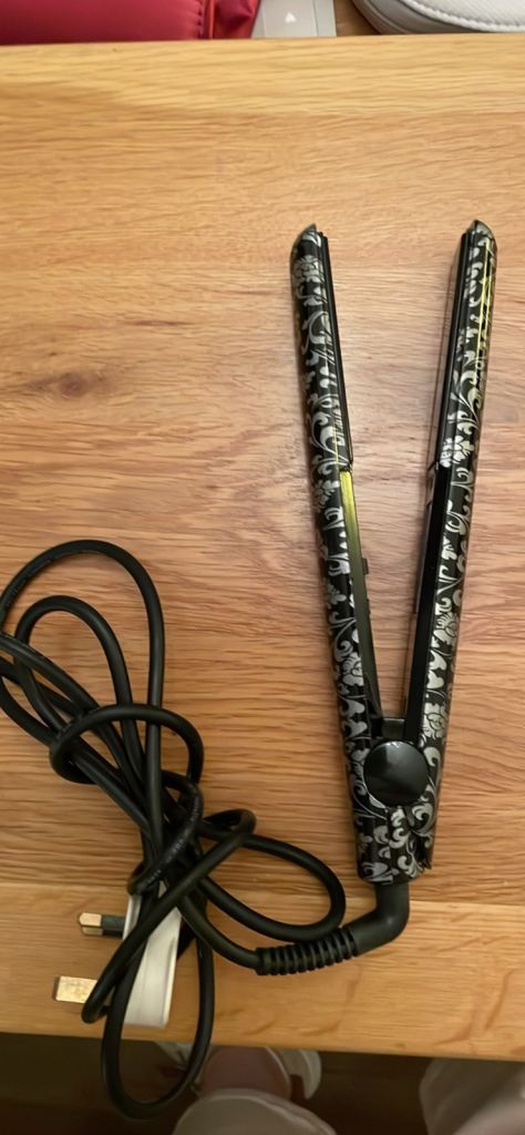 Hair Straighteners - Black with Pattern
