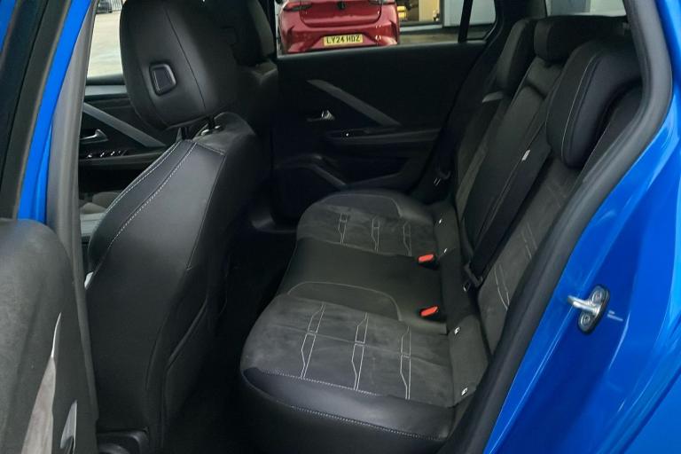  Vauxhall Astra Sports 1.2 Turbo Ultimate Sports Tourer 5dr Petrol Auto Euro 6