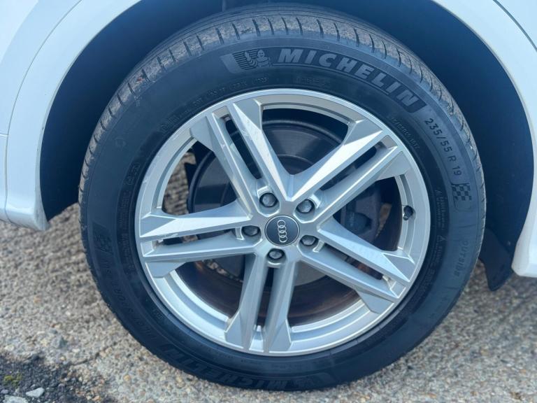 2019 Audi Q5 45 TFSI Quattro S Line 5dr S Tronic ESTATE PETROL Automatic