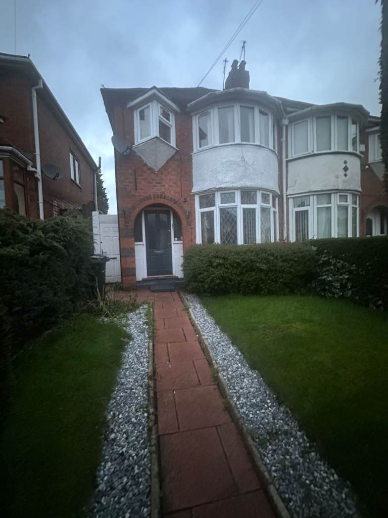 *B.C.H* 3 Bed Semi-Detached Home- Wensleydale Road, PERRY BARR
