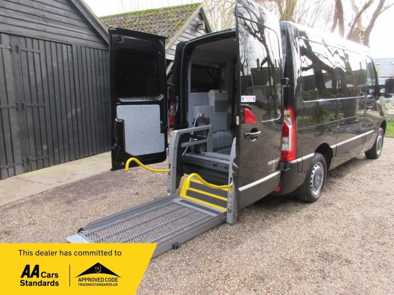 2016 Renault Master  2.3 DCi SL28 BUSINESS AUTO QUICKSHIFT 125PS WHEELCHAIR ACC WAV-ONLY 20K ML W...