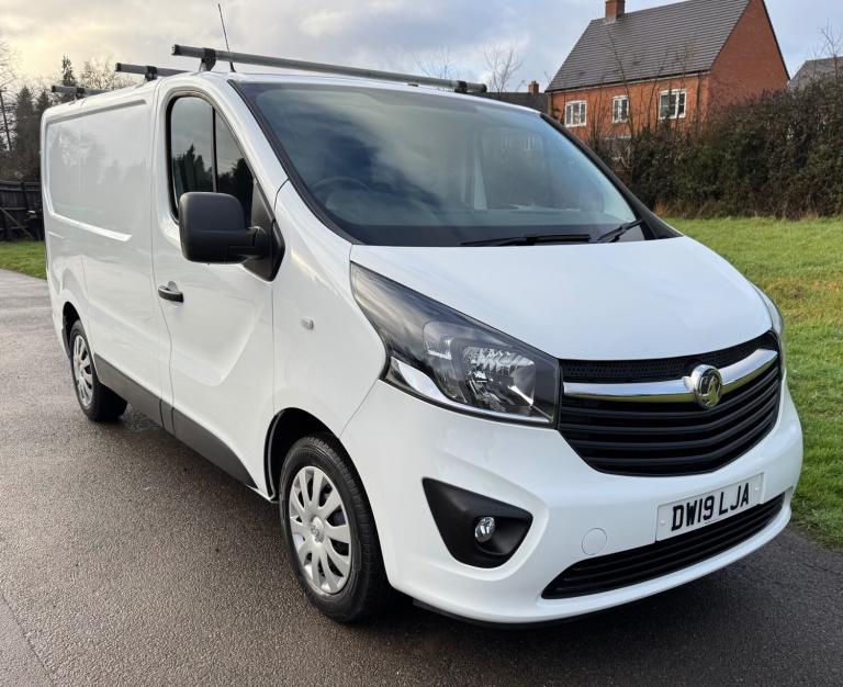 2019 Vauxhall Vivaro 1.6CDTi 125PS Sportive SWB White Van Euro 6 - 41,350 Miles