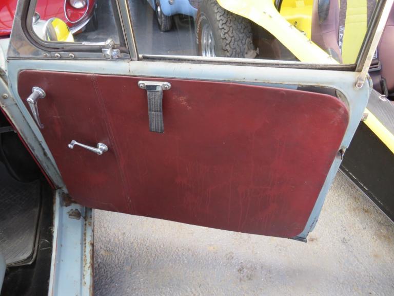 1963 Morris 1100 Traveller winter project Estate Petrol Manual