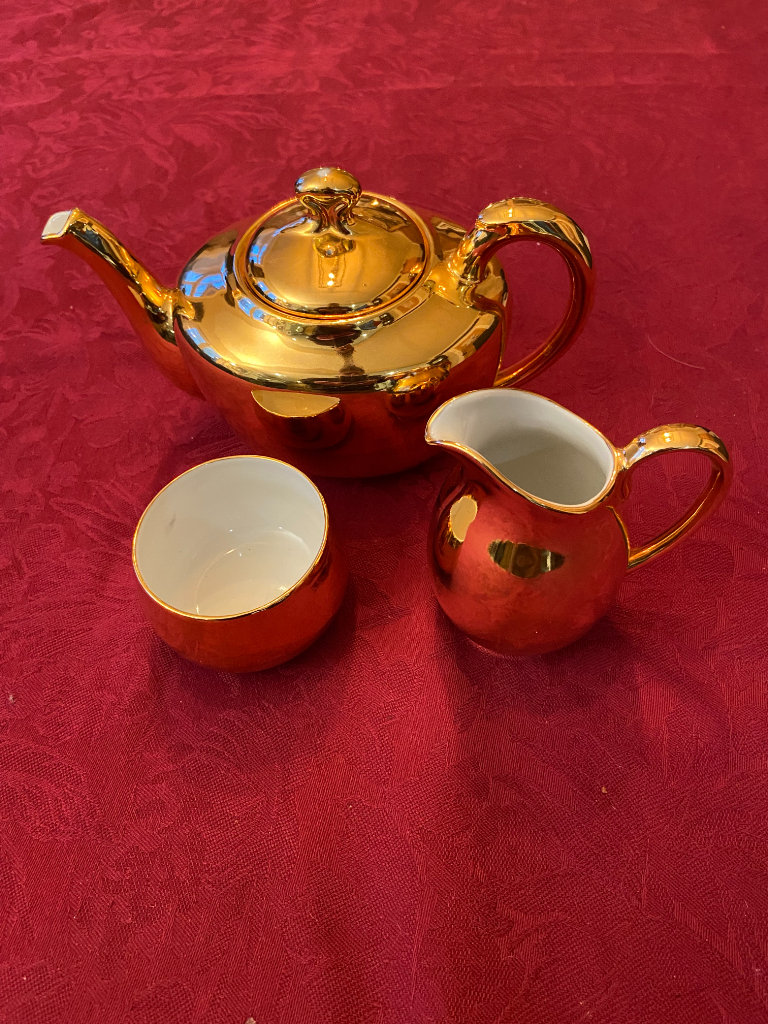 Royal Worcester Gold Lustre Fireproof Tea Pot / Milk Jug / Sugar Bowl