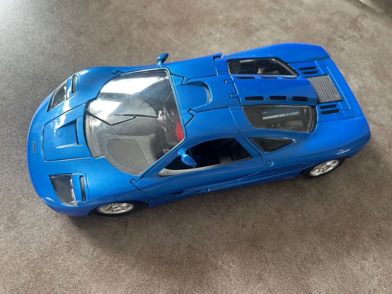  Vintage McLaren F1 Model Car 1:18 Scale | Toy Car Diecast Metal with Plastic, by Guiloy