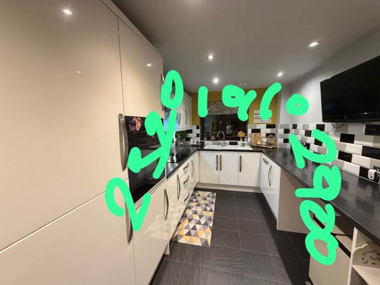 Kitchen cabinets 