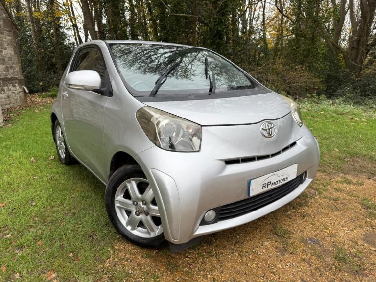 image for 2009 Toyota IQ 1.0 VVT-i 2 Euro 4 3dr HATCHBACK Petrol Manual