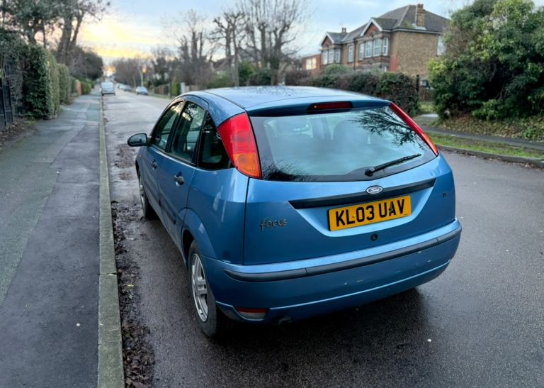 FORD FOCUS ZETEC 1.6, MOT -JANUARY 2027 (NO ADVISORIES), SERVICE HISTORY 