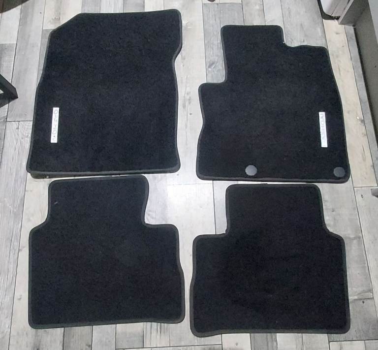 Genuine Nissan Qashqai Mats Epower