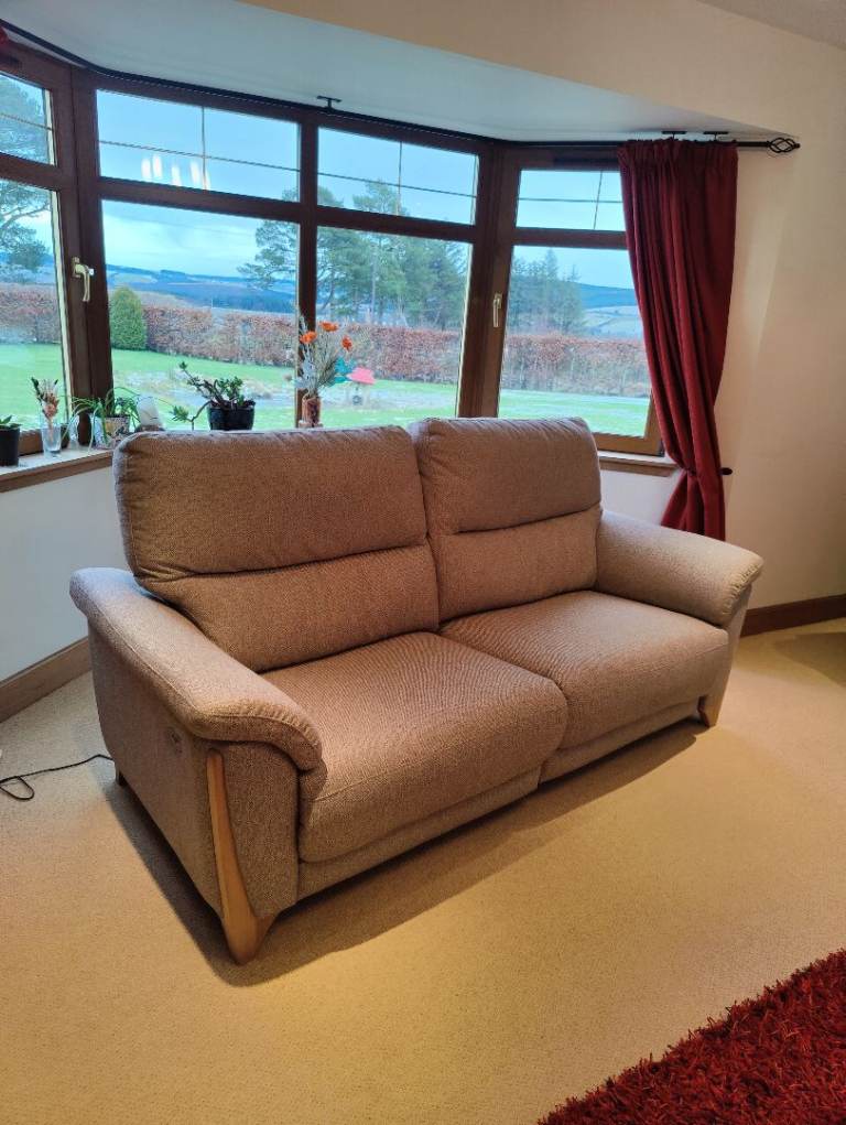 Ercol Enna reclining Sofa and Chair 