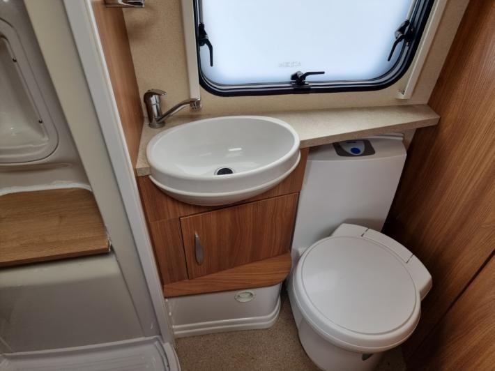 2011 Swift Challenger 580 Used Caravan