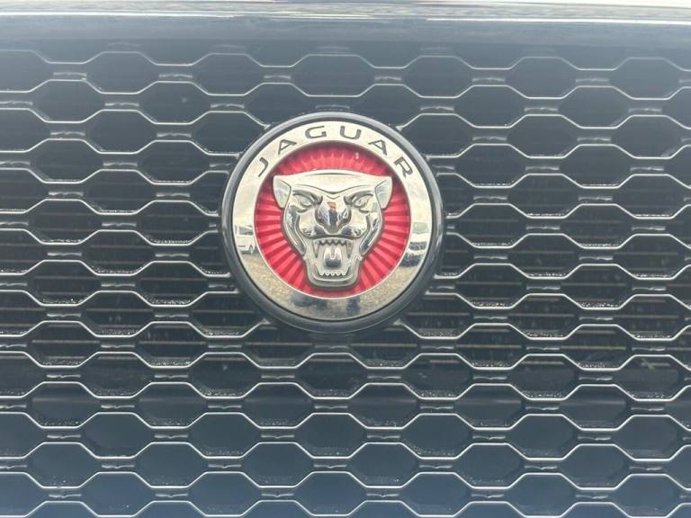 2016 65 JAGUAR XE 2.0D PORTFOLIO SALOON 4DR DIESEL AUTO EURO 6 (S/S) (180 PS) DI