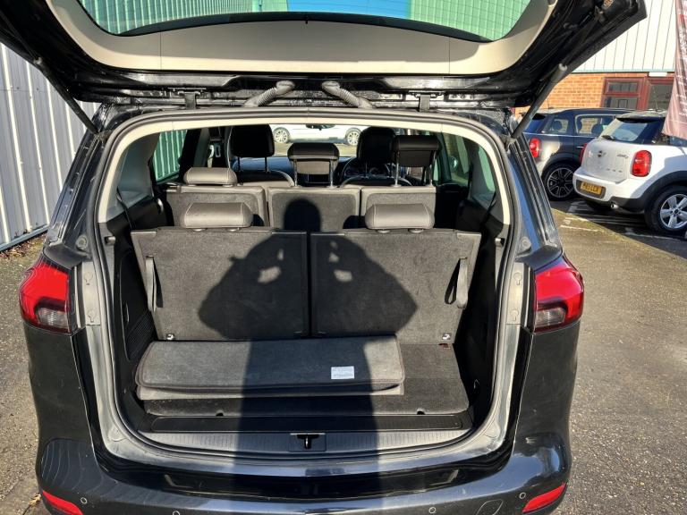 VAUXHALL ZAFIRA TOURER 1.4 i Turbo SRi Nav Black Manual Petrol 2017