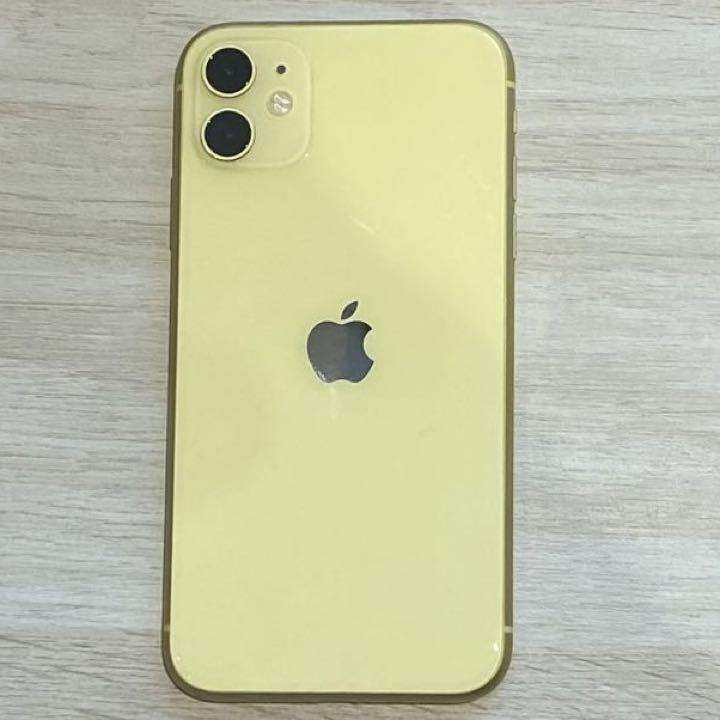 Apple iPhone 11, 128GB, Yellow, New Condition, £160, Genuine sale.