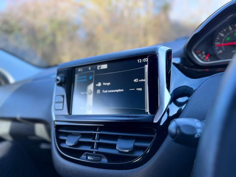 2014 Peugeot 208 1.2 VTi PureTech Active Euro 5 3dr HATCHBACK Petrol Manual