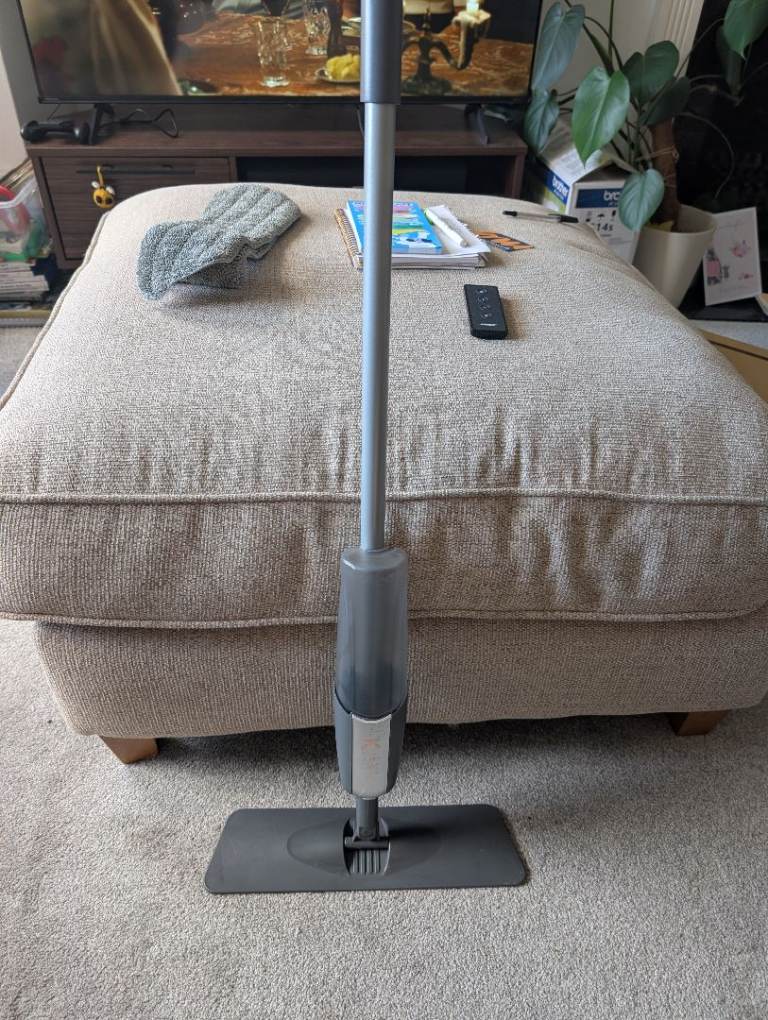 Kleeneze Spray Mop and two attachments