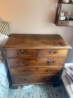 Georgian Mahogany Chest of Drawers 