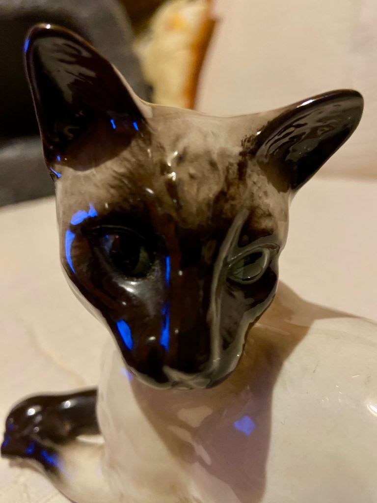 image for Ceramic Siamese Cat Ornament - Multicoloured Home Decor