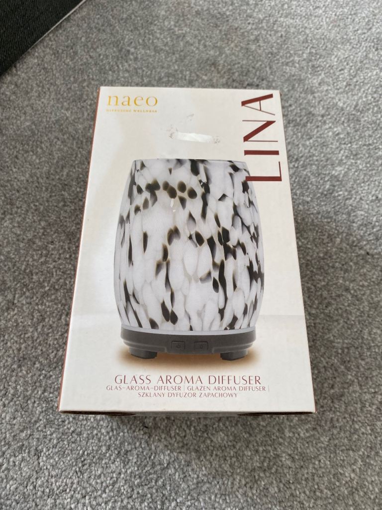 Glass aroma diffuser 