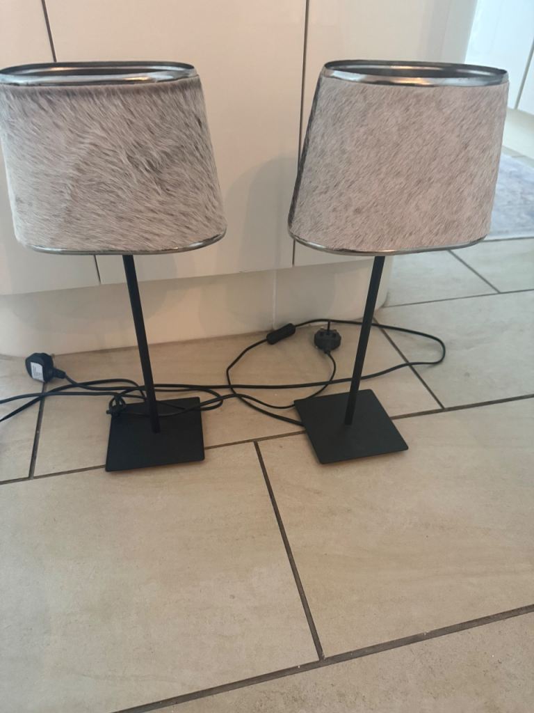 Pair of Grey Faux Fur Table Lamps – Good Condition