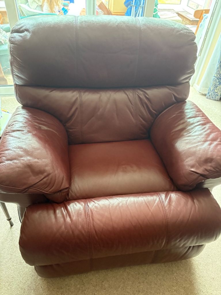  Red Leather Recliner Armchair – Good Condition