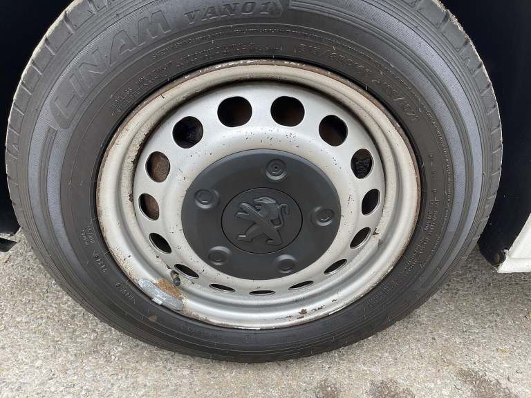 2020 Peugeot Expert 1400 2.0 BlueHDi 120 Professional Van PANEL VAN DIESEL Manual